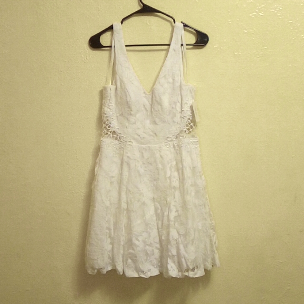 Prom/Wedding dress By David's Bridal
